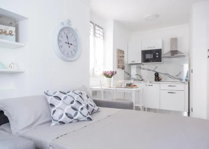 Casa Liri -centrale, Moderna, 5min Spiaggia, Ariston- Semesterbostad *