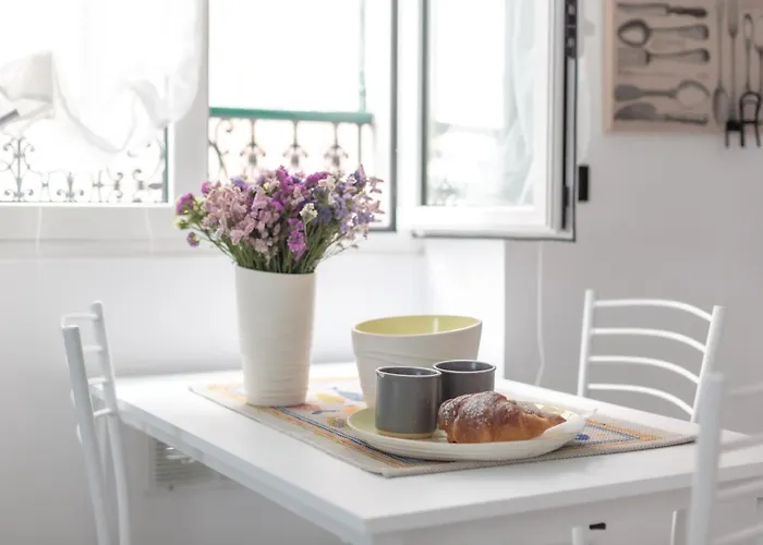 Semesterbostad Casa Liri -centrale, Moderna, 5min Spiaggia, Ariston- *