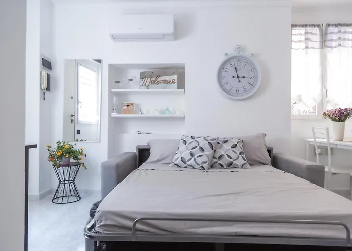 Casa Liri -centrale, Moderna, 5min Spiaggia, Ariston- *